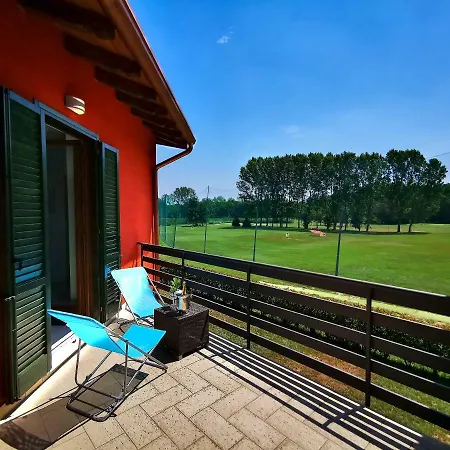 Lägenhet Golf In Pre Castelletto sopra Ticino